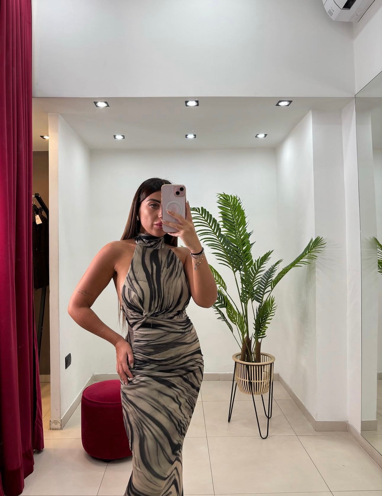 Abito scollo americana