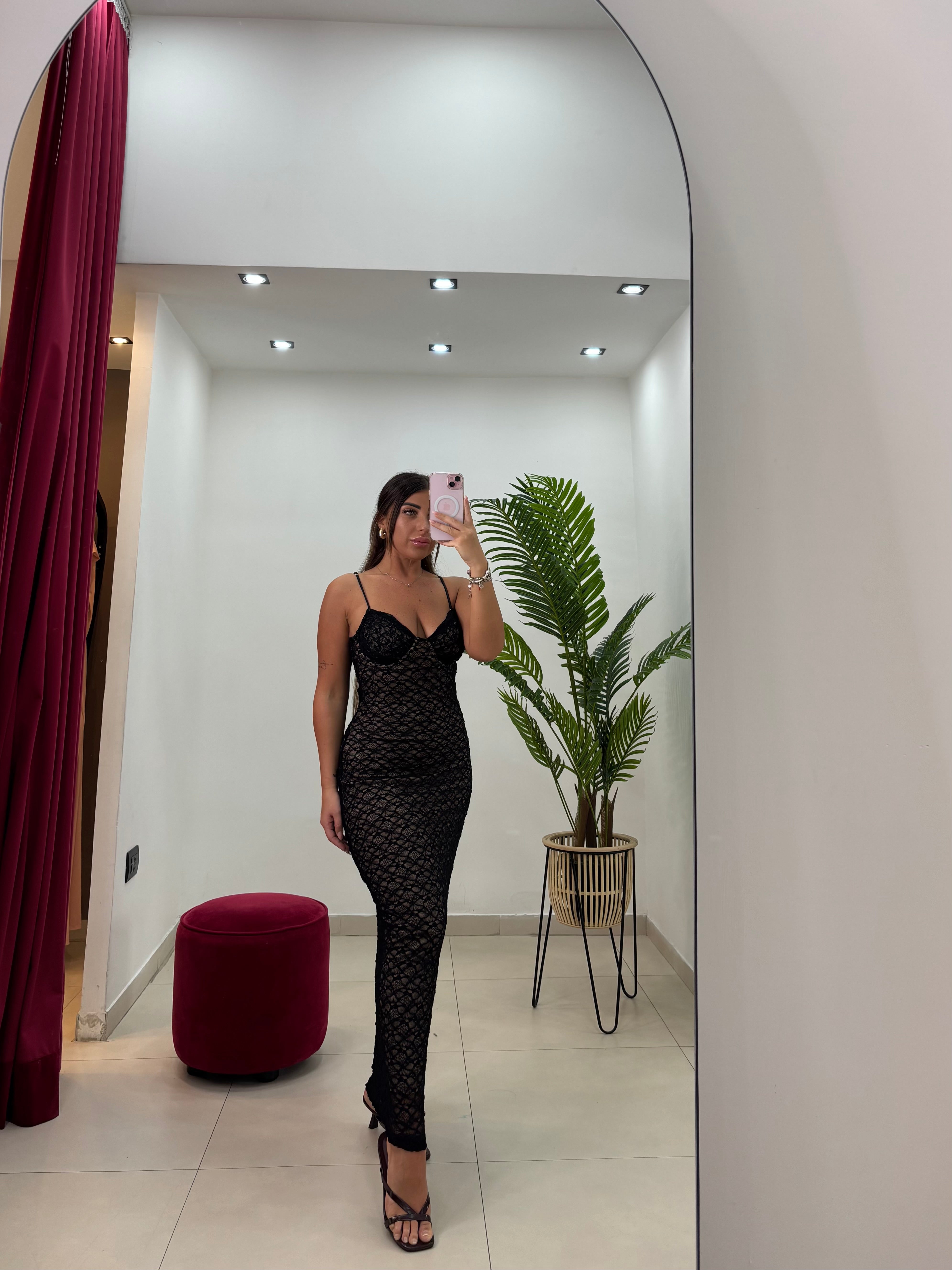 Abito Isabel in Pizzo Nero
