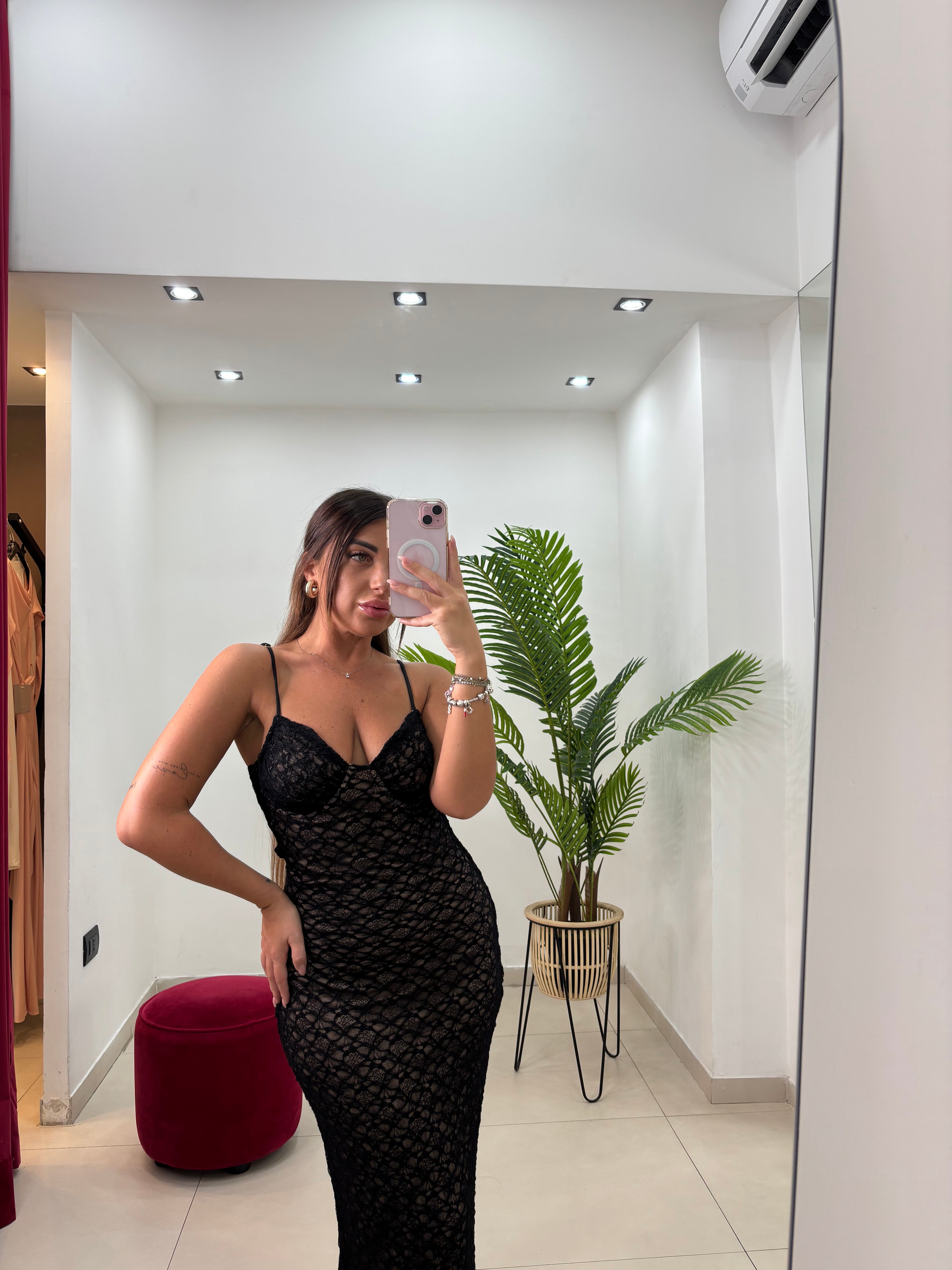 Abito Isabel in Pizzo Nero